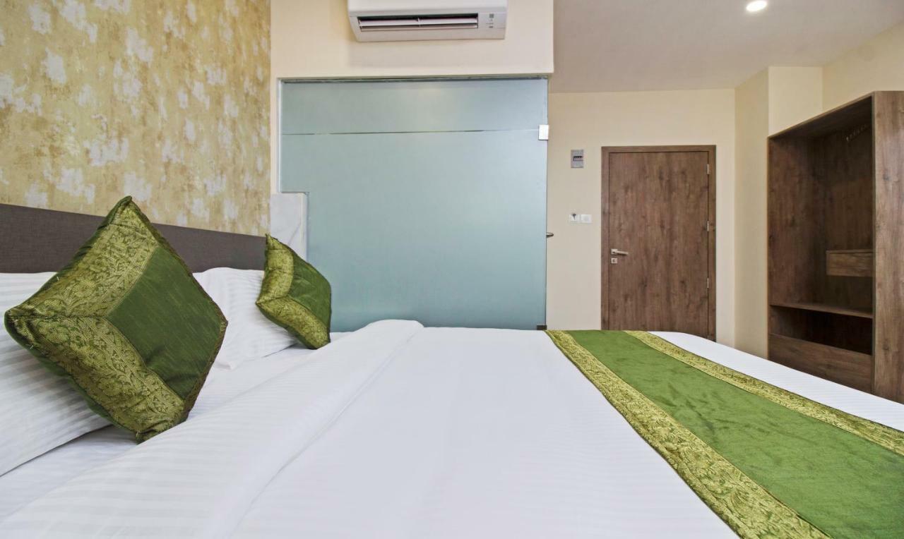 Hotel Ocean Suites Mumbai Exterior photo