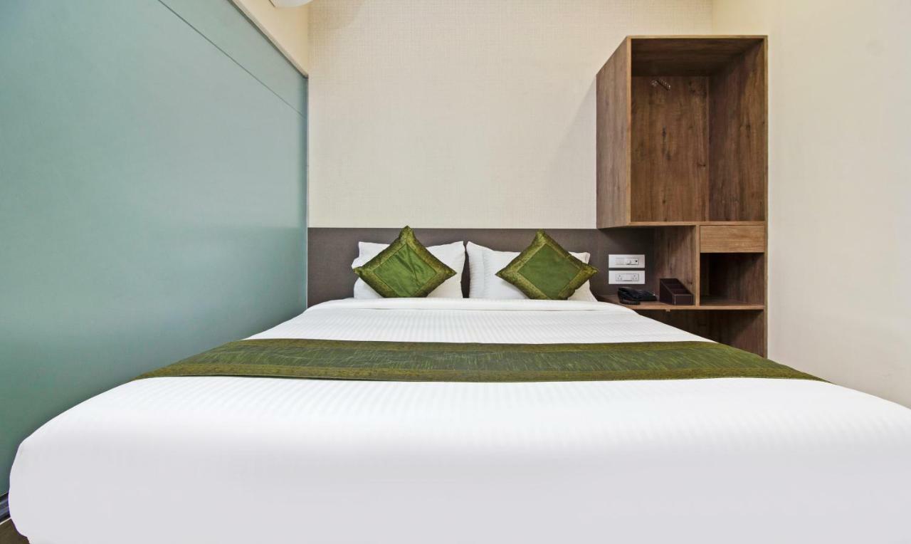 Hotel Ocean Suites Mumbai Exterior photo