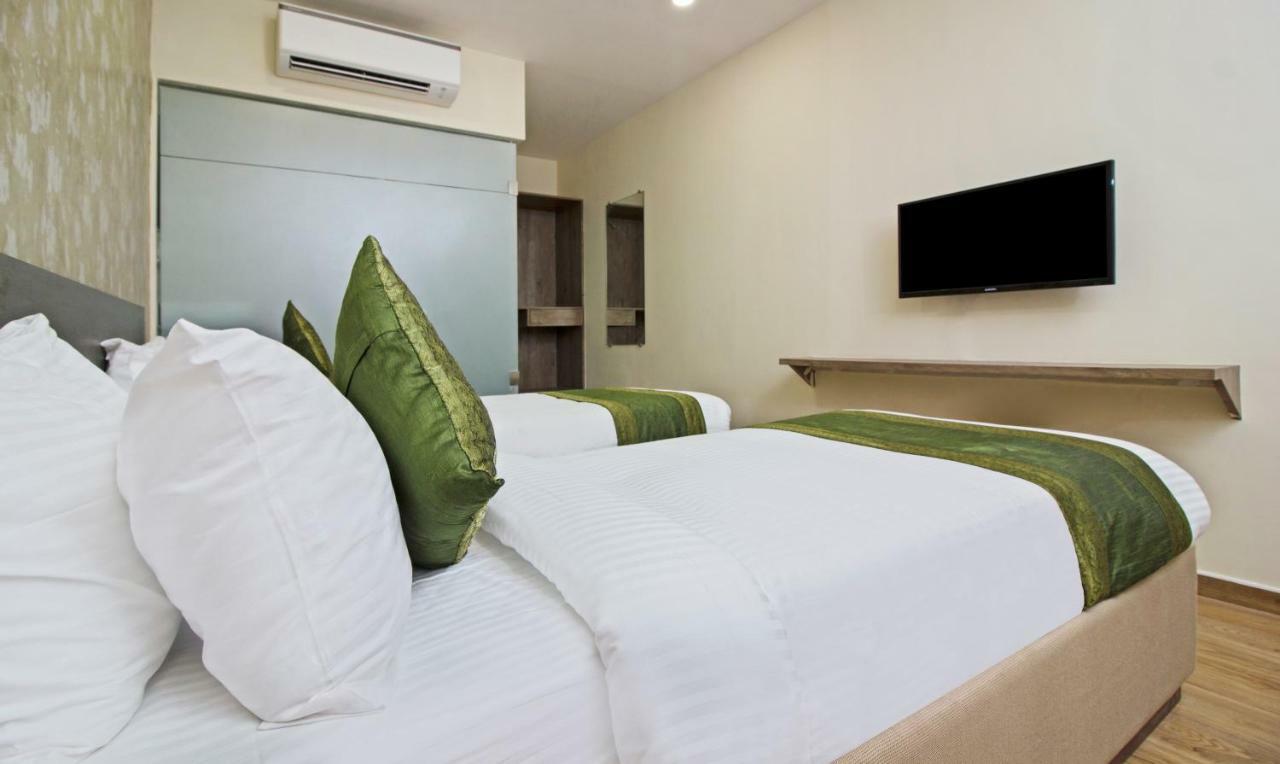 Hotel Ocean Suites Mumbai Exterior photo