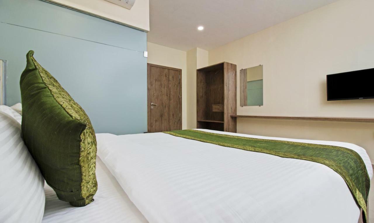 Hotel Ocean Suites Mumbai Exterior photo