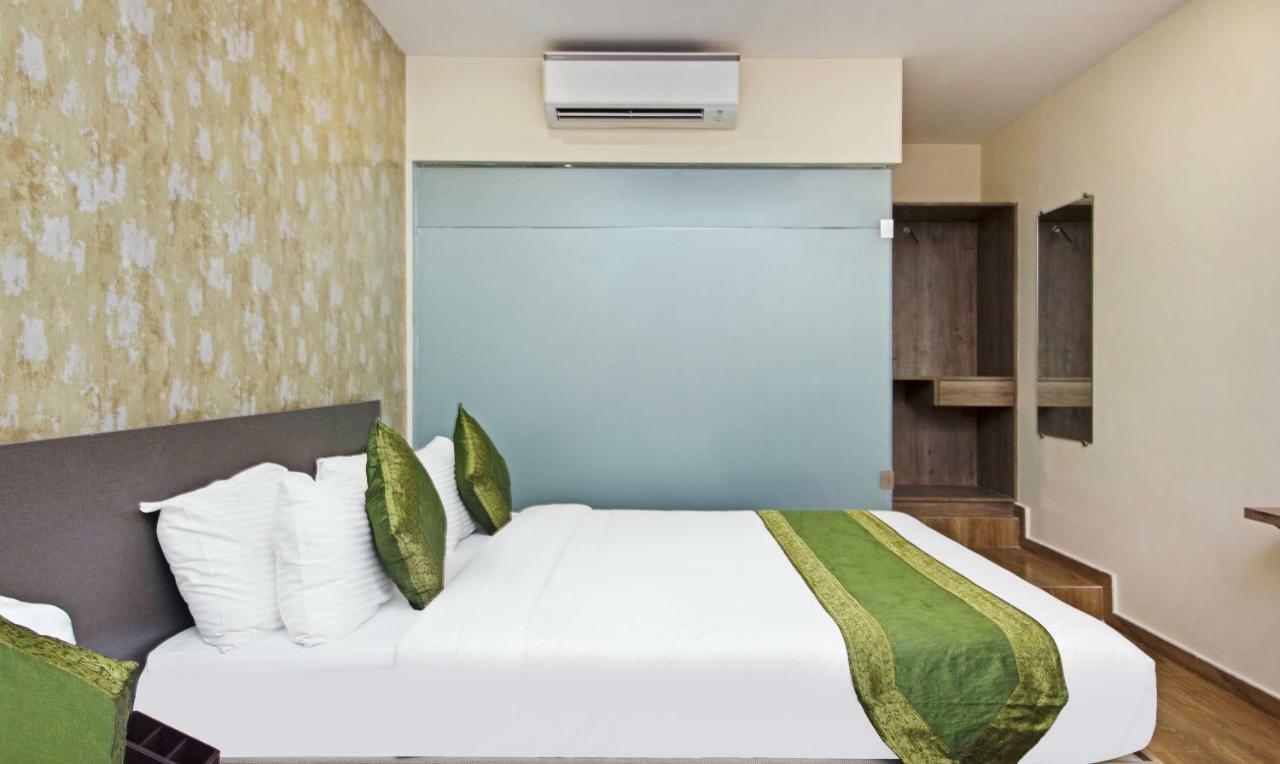 Hotel Ocean Suites Mumbai Exterior photo
