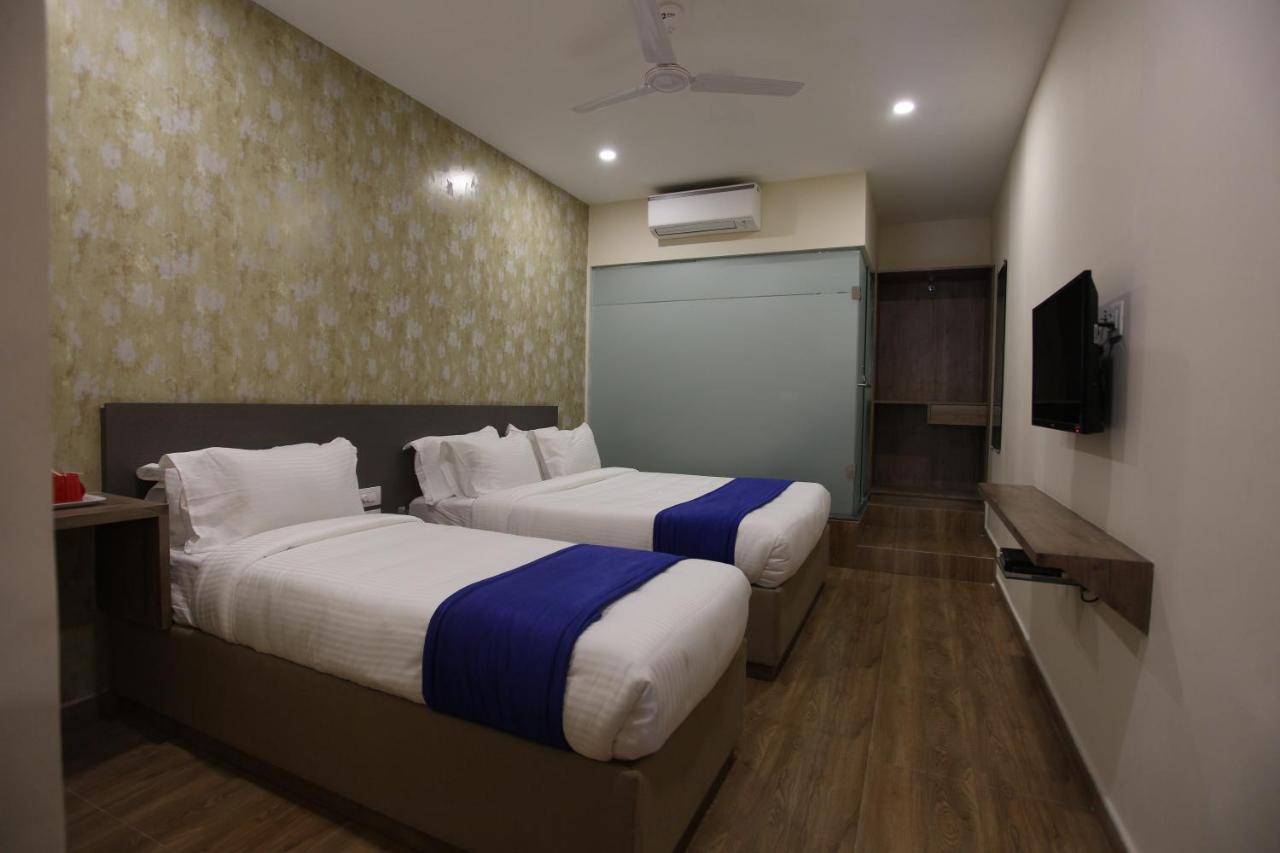 Hotel Ocean Suites Mumbai Exterior photo